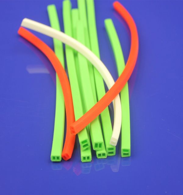 哪些原因能導(dǎo)致硅膠制品變形？